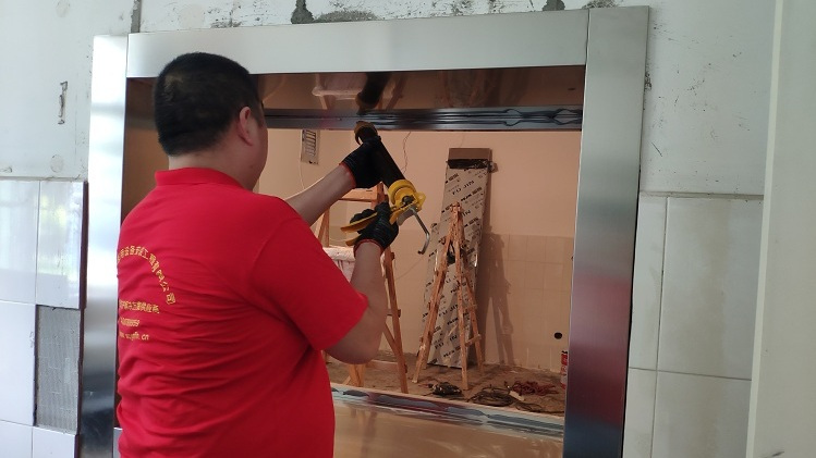 放射科機(jī)房改造三階段進(jìn)度跟蹤