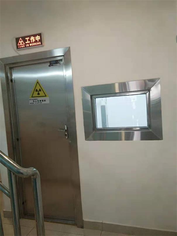 醫(yī)用防輻射鉛門采用電動(dòng)鉛門好還是手動(dòng)鉛門好?